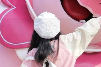 FAIRY CLUB妖精社 – 静静牛仔裤写真：发现定制魅力与图片背后的故事